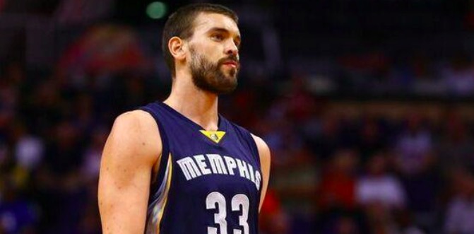 了他的家庭 了他的家庭