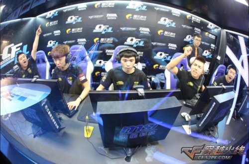 在此次比赛 在此次比赛