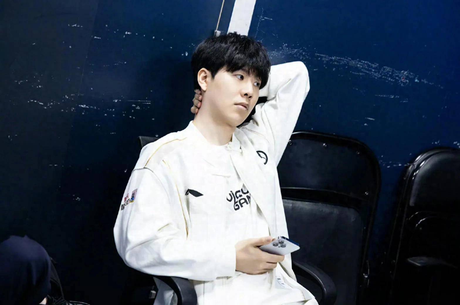 稳住局势 稳住局势