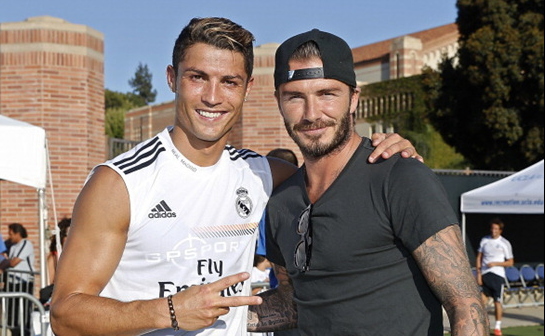 入轮替出现 入轮替出现